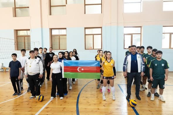 ADPK və İlahiyyat Kolleci arasında voleybol yarışı keçirilib