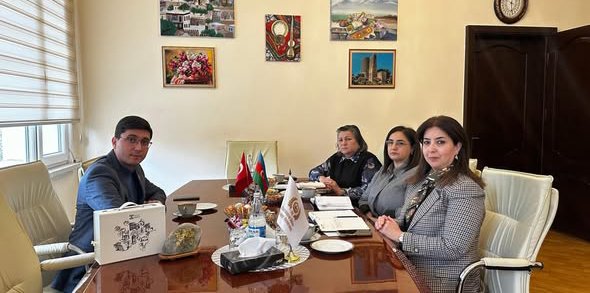 “EduHek” şirkətinin direktoru ilə işgüzar görüş keçirilib