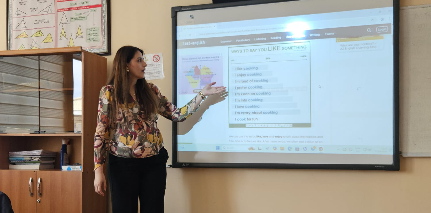 “English Skills Development Club” çərçivəsində növbəti görüş keçirilib