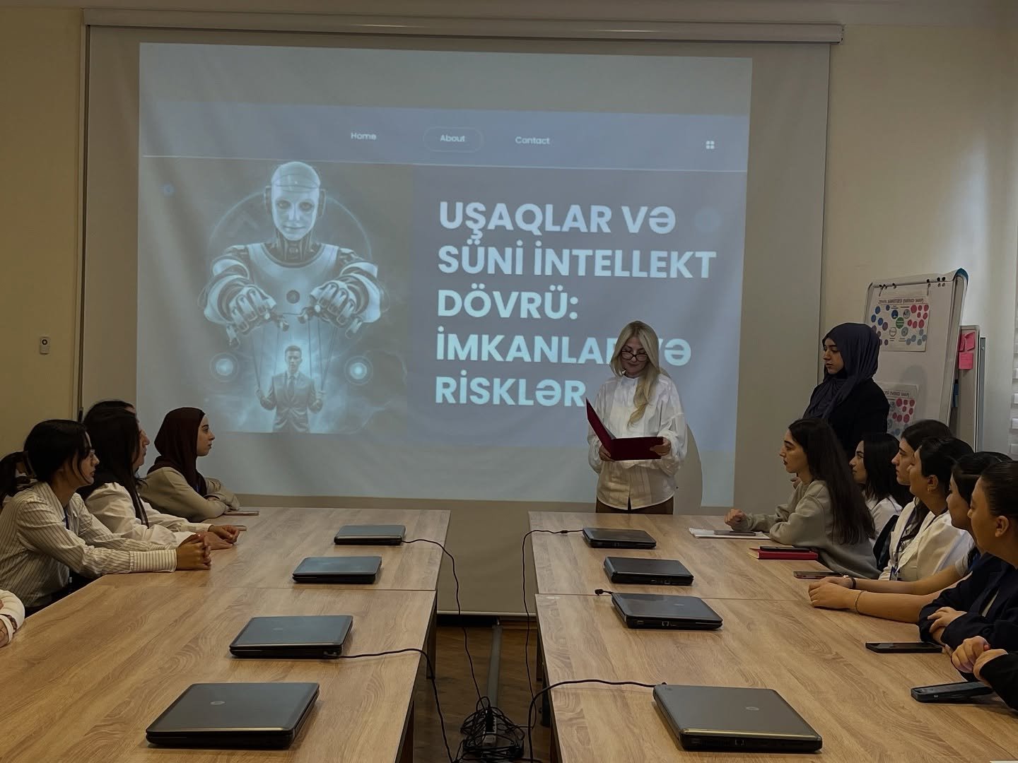 "Uşaq Hüquqları Aylığı” çərçivəsində süni intellekt və uşaq hüquqları mövzusu müzakirə olunub