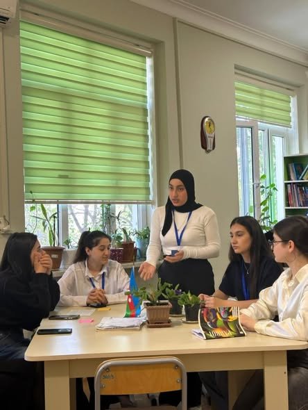 “Uşaqlarda emosional inkişaf və duyğuların tanınması” mövzusunda interaktiv müzakirə keçirilib